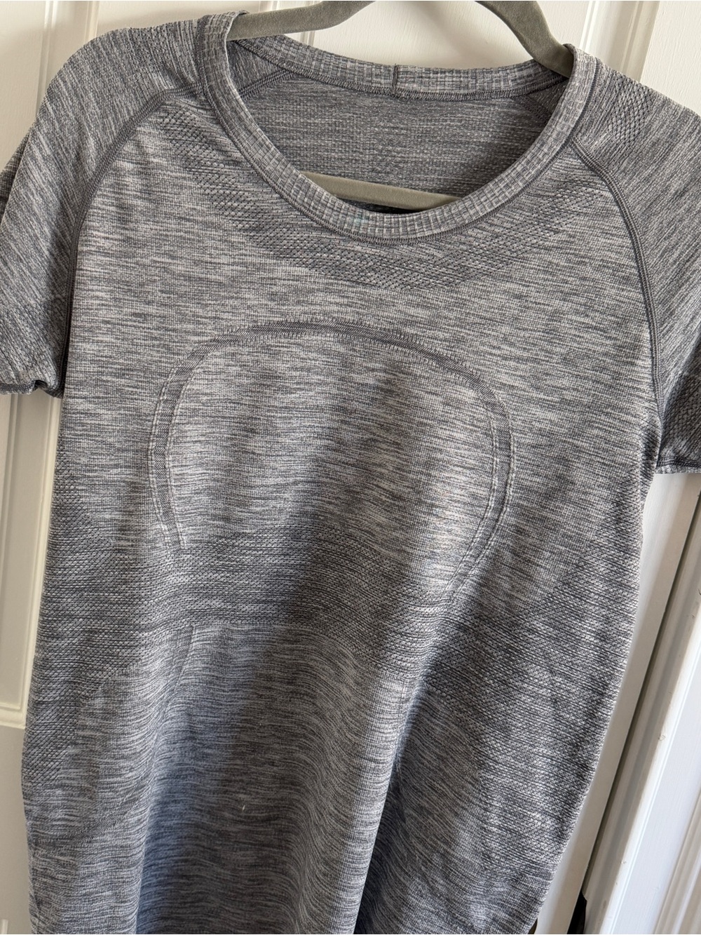 Lululemon Swiftly Tech Shirt Women Size 12 Gray Short Sleeve
